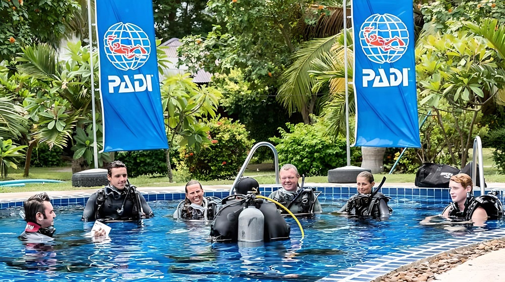 PADI Professionals live a life like no other, transforming lives while also leading the way in ocean conservation.